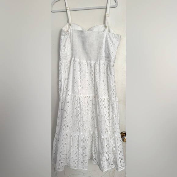 Used like new, worn only once, Lilly Pulitzer Majorie dress size 16 summer 2023 - Picture 2 of 4